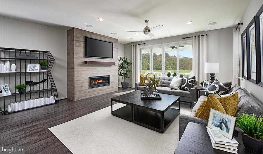 37 Everett Drive photo 14