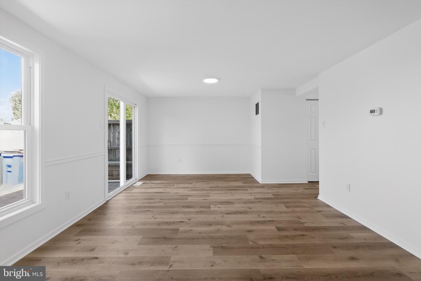 1531 Iris Court photo 5