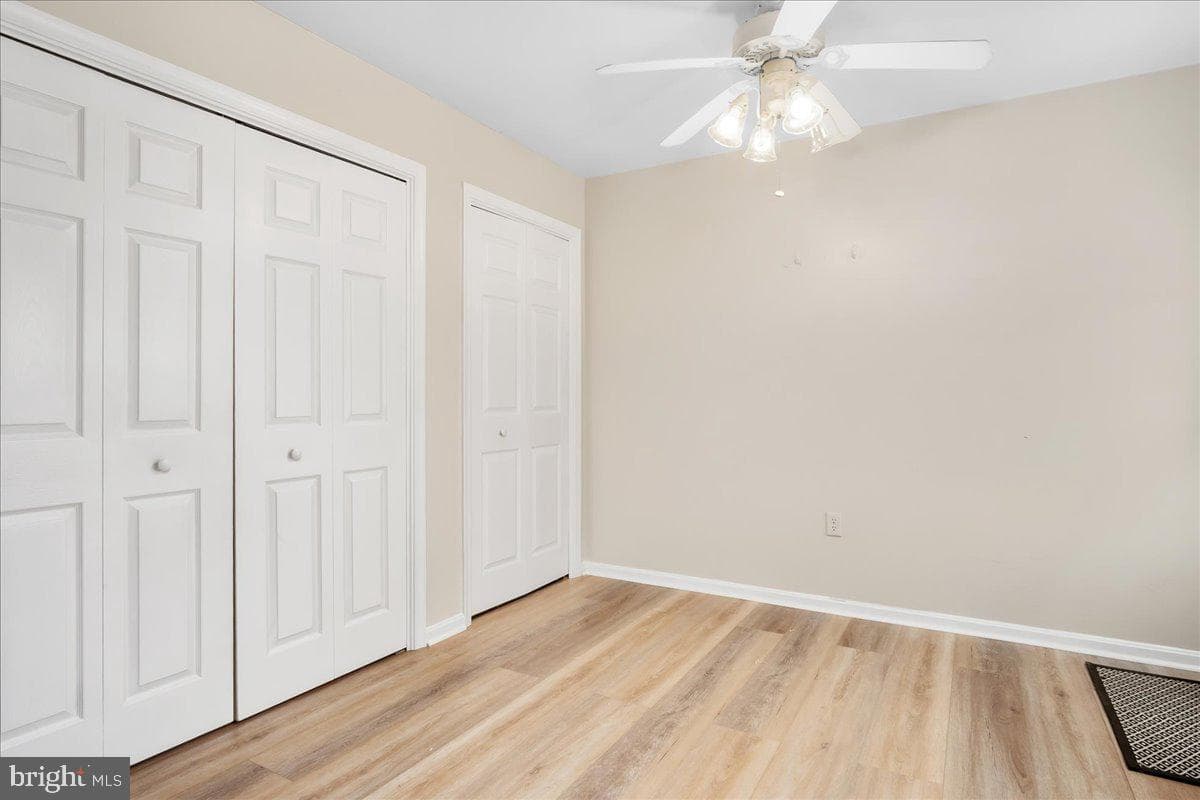 327 E Ridge Drive photo 11