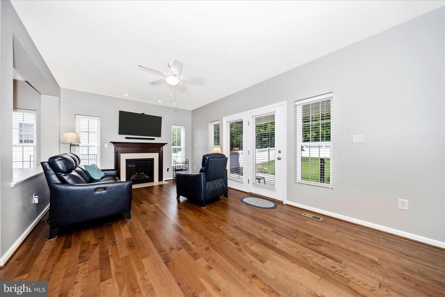 13928 Patriot Way photo 17