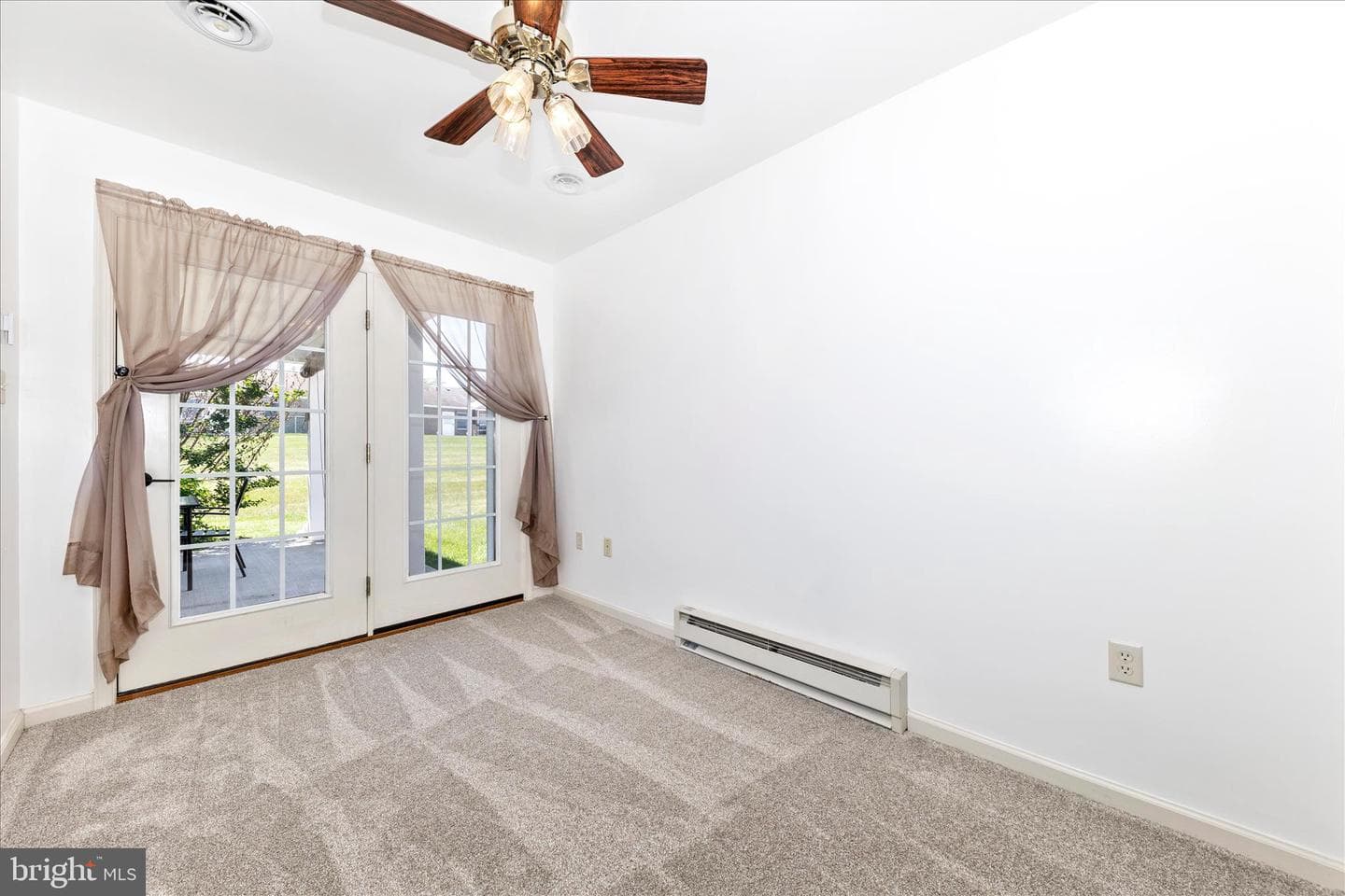 372 Winding Oak Drive photo 22