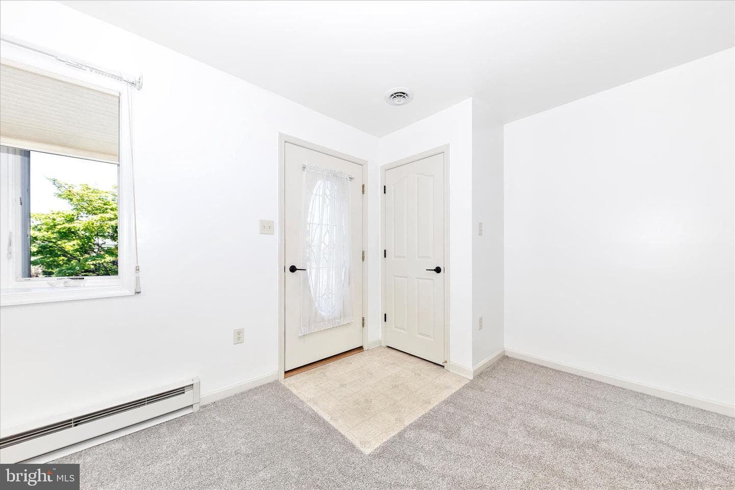 372 Winding Oak Drive photo 6