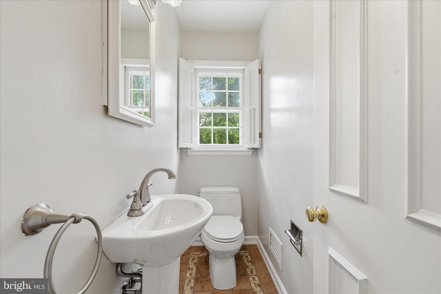 13028 Woodburn Drive photo 22