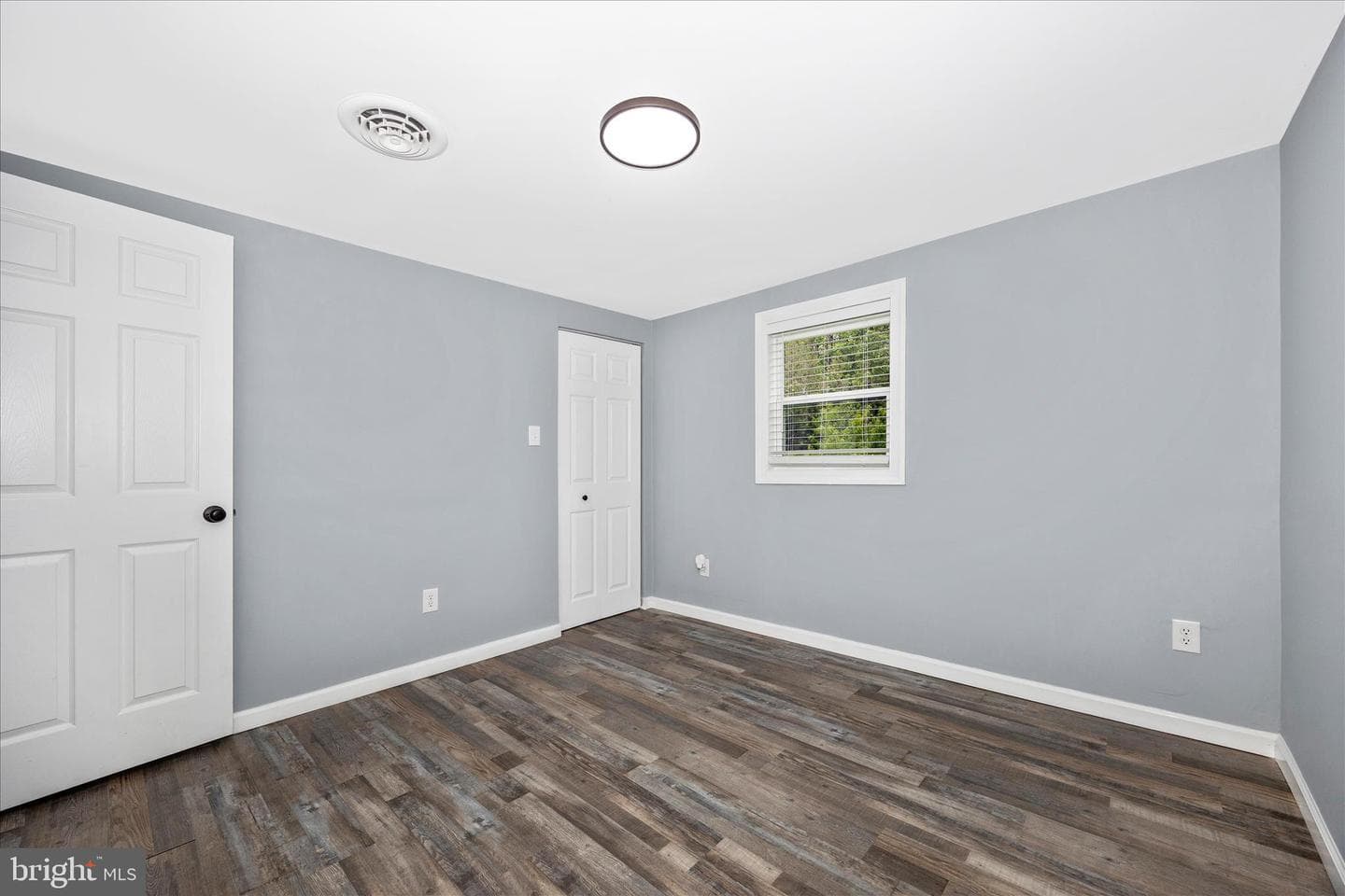 15442 Falling Waters Road photo 21