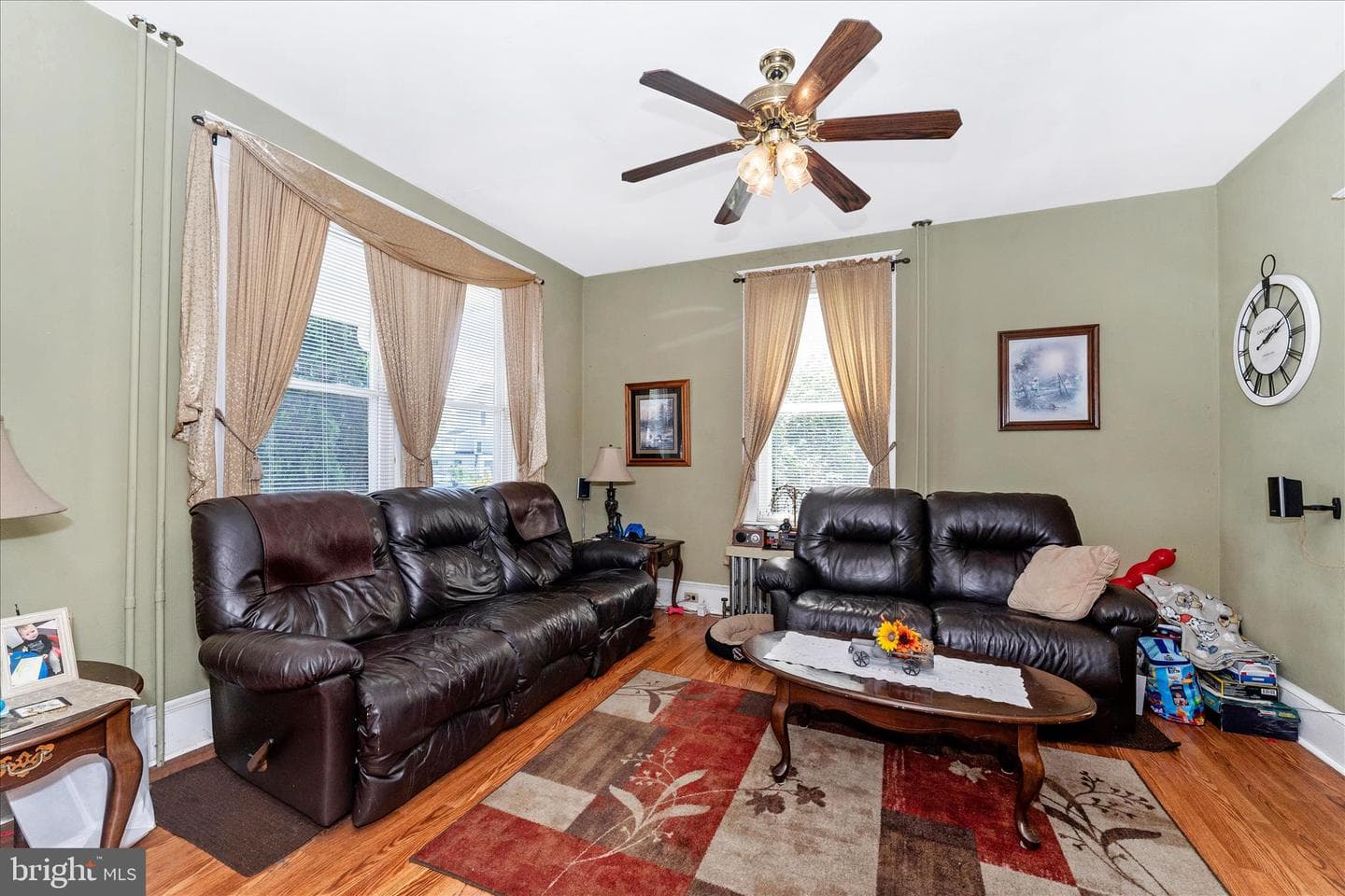 17418 Lexington Avenue photo 8