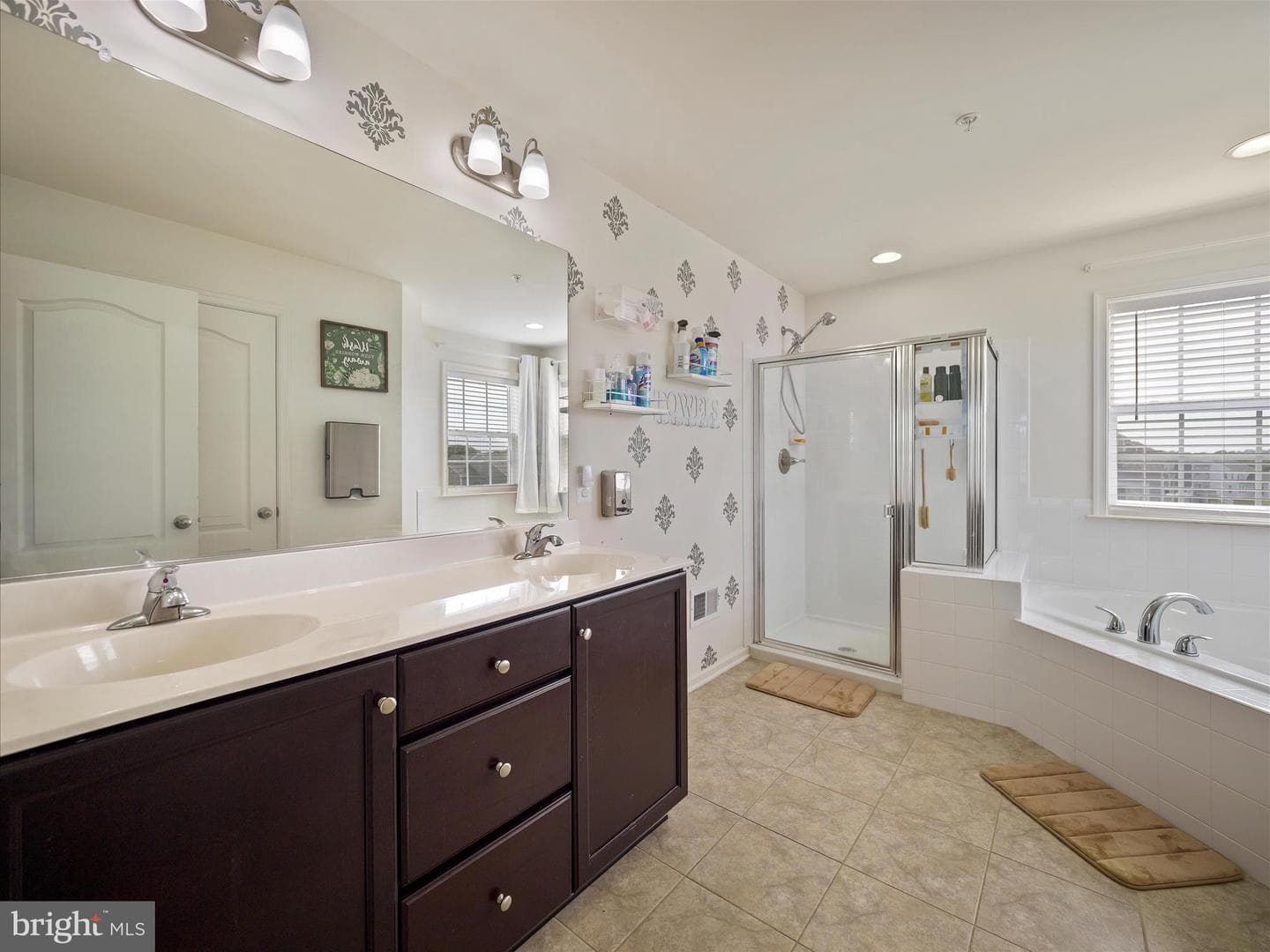18316 Petworth Circle photo 22