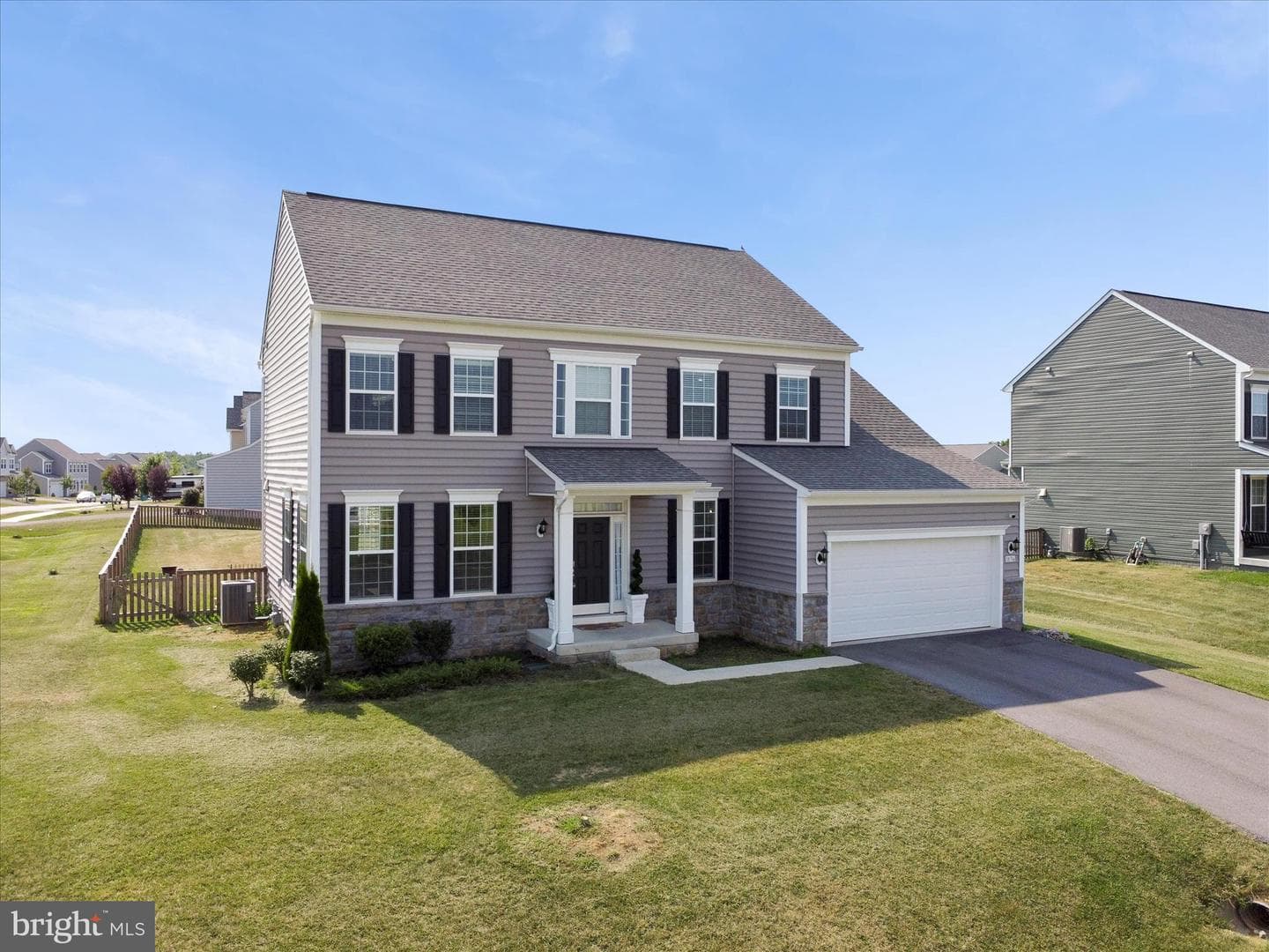 18316 Petworth Circle photo 40