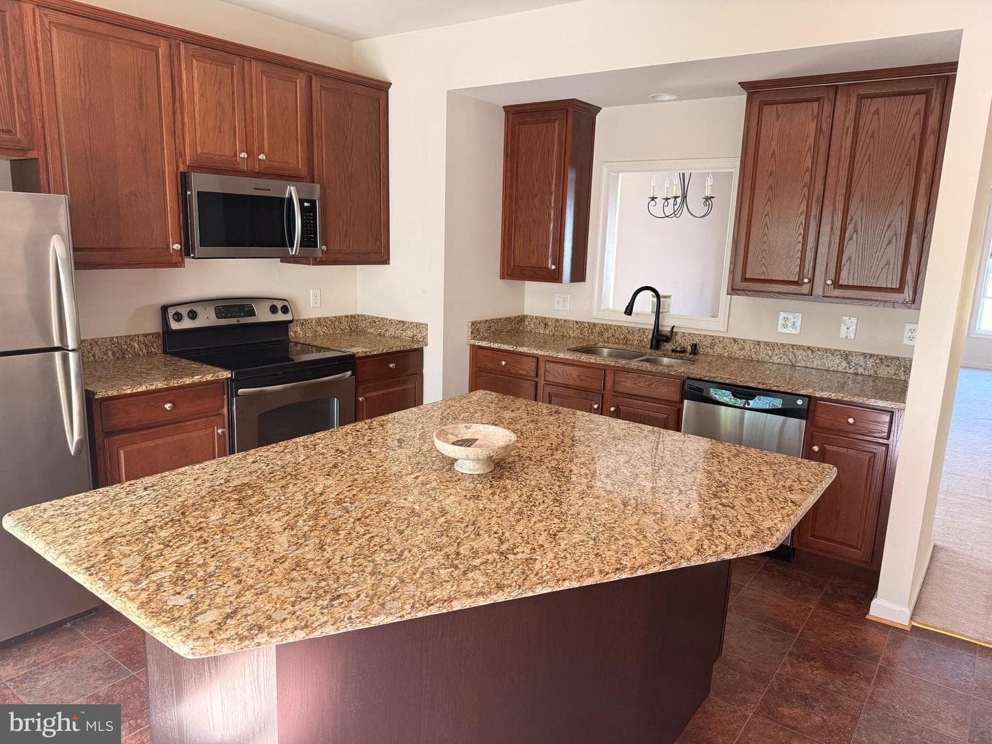 10329 Lantern Lane photo 7