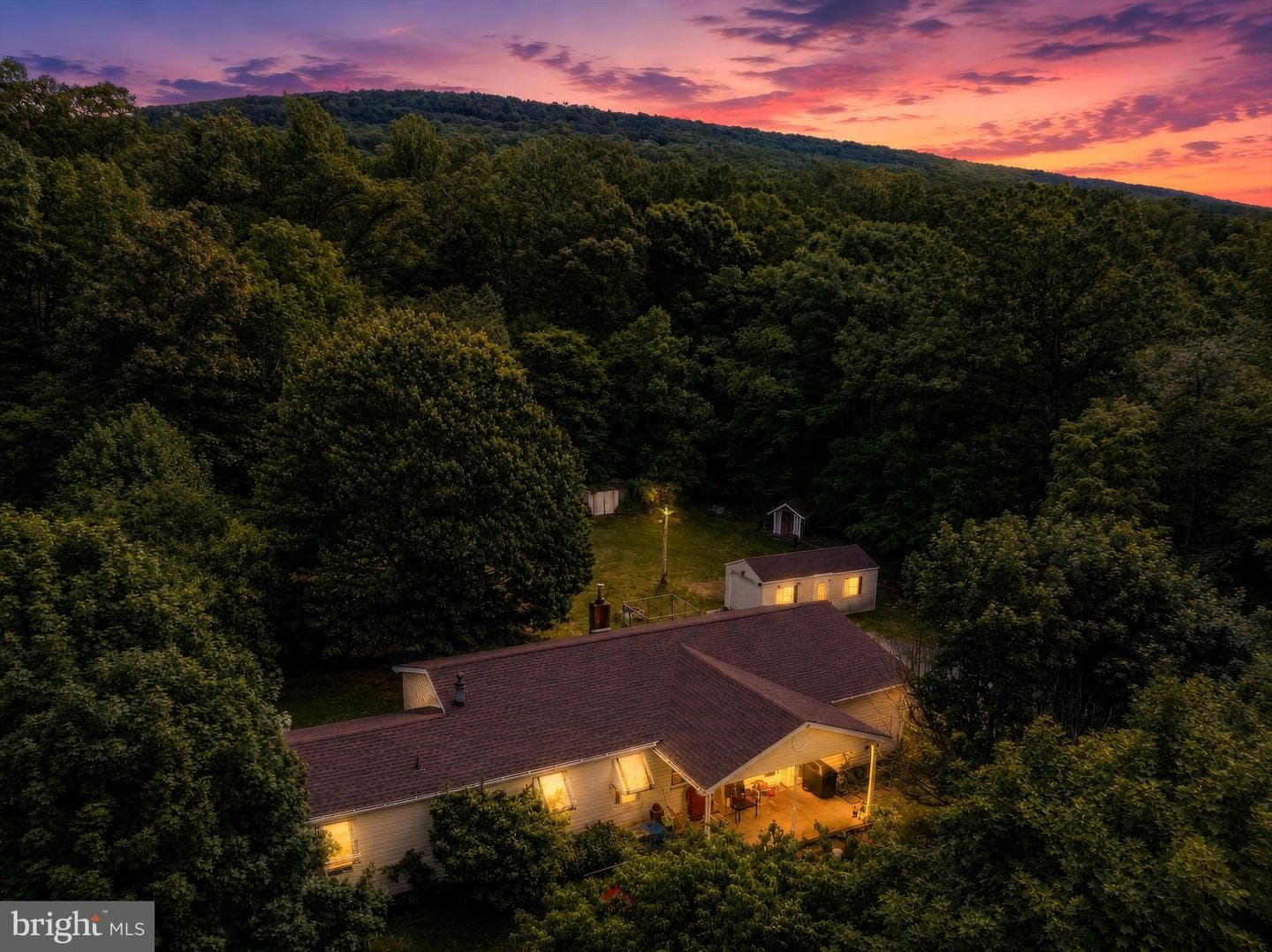 9607 Crystal Falls Drive photo 3