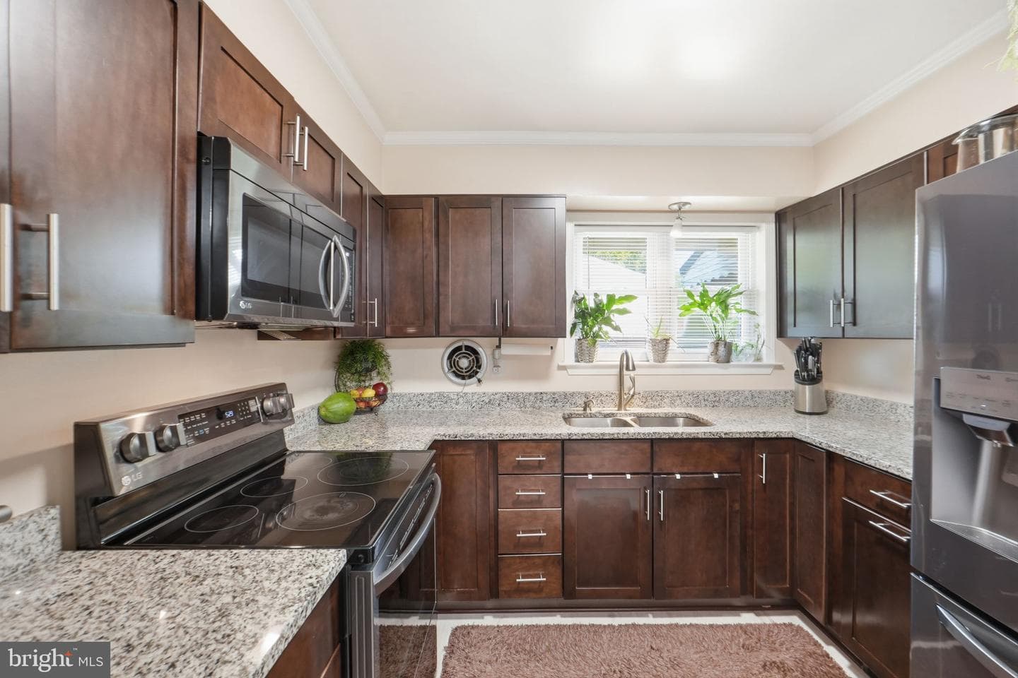 404 Bethlehem Court photo 8