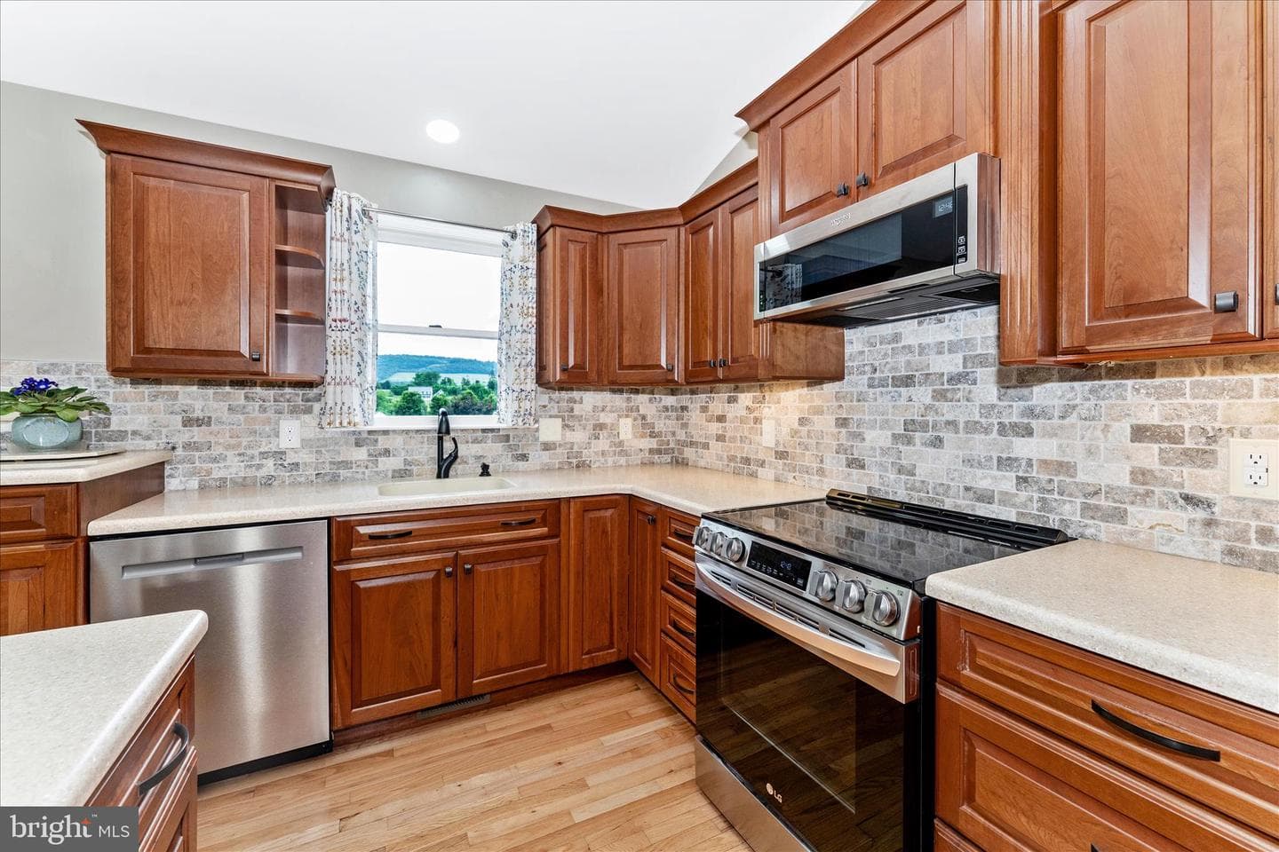 31 Amanda Drive photo 10