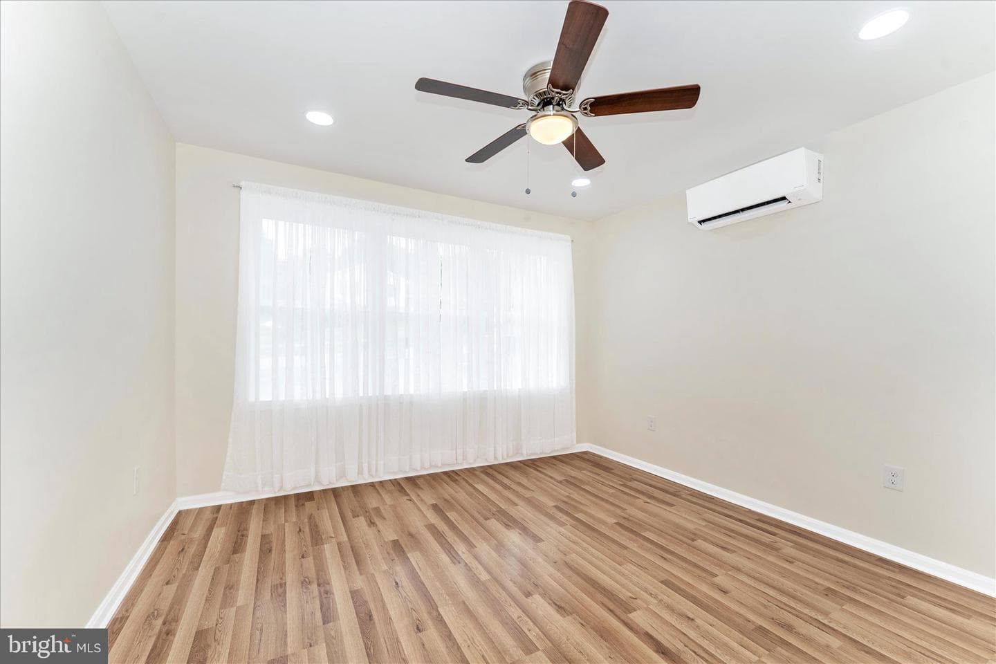 31 Amanda Drive photo 29