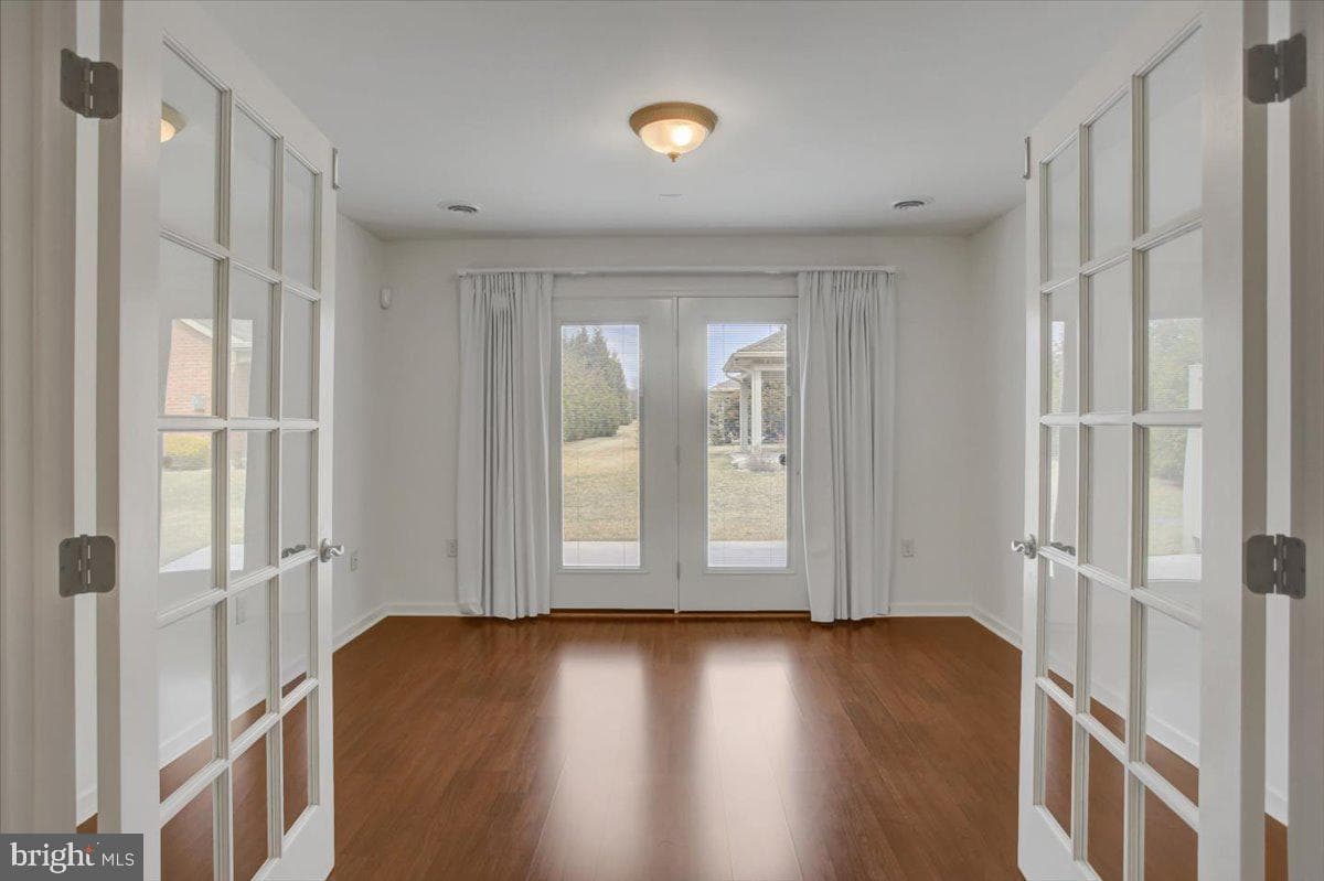 19446 Sapphire Drive photo 21