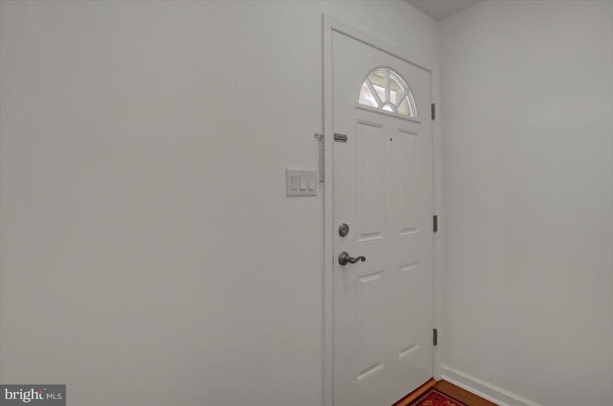 19446 Sapphire Drive photo 7