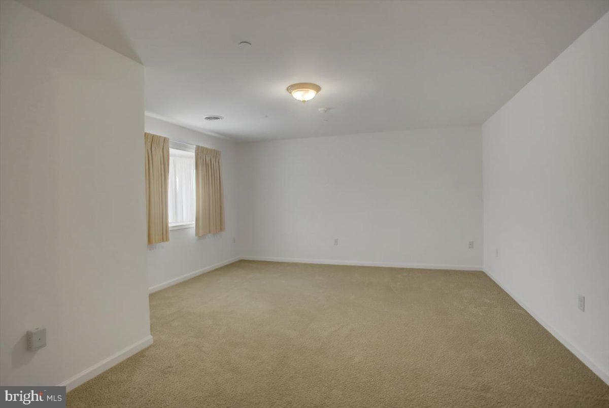 19446 Sapphire Drive photo 8