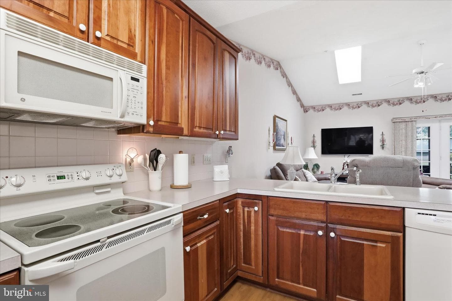 352 Sunbrook Ln # 117 photo 14