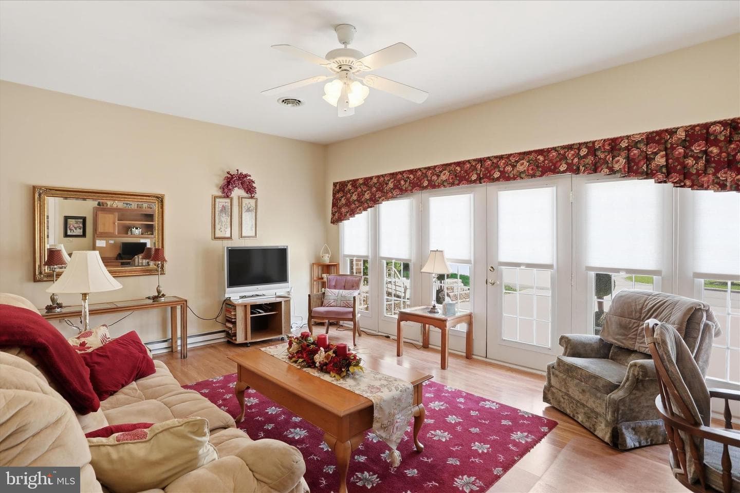 352 Sunbrook Ln # 117 photo 8