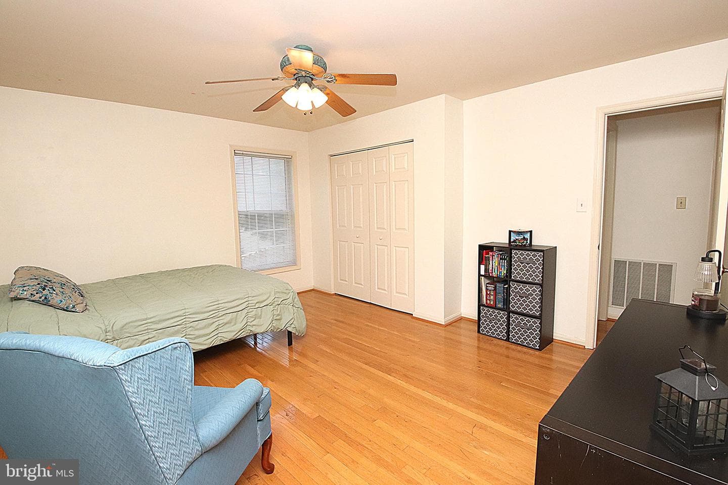 16903 Hampshire Drive photo 15