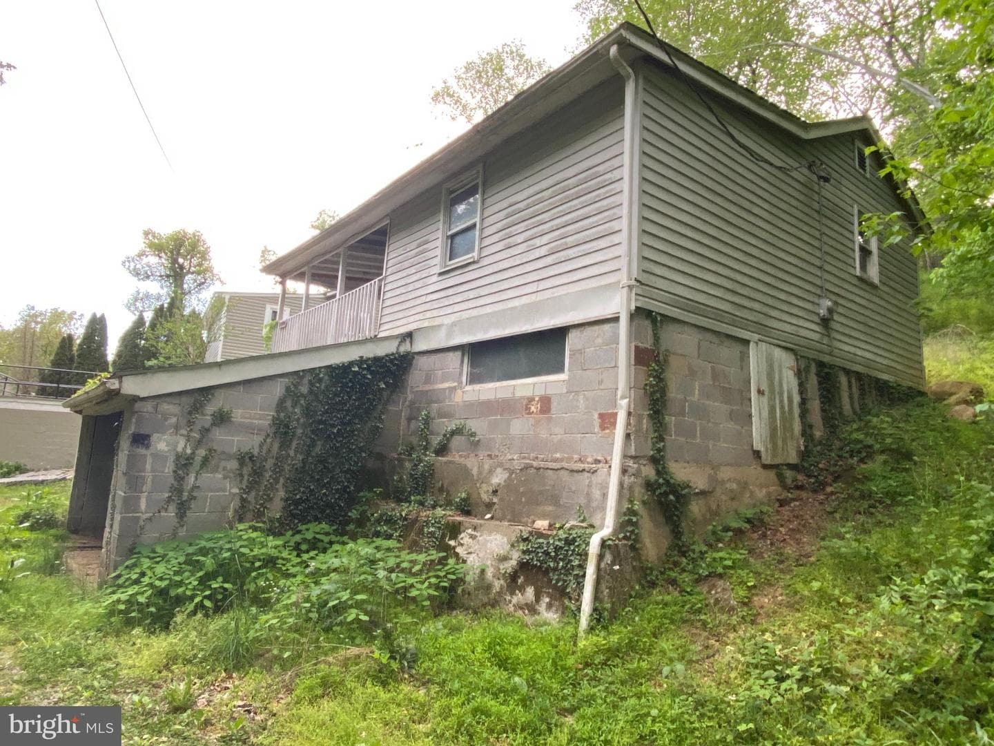 17416 Millers Sawmill Road photo 12