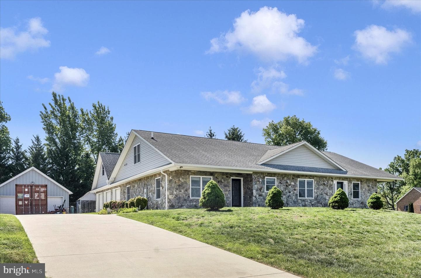 11803 Dorchester Court, Smithsburg