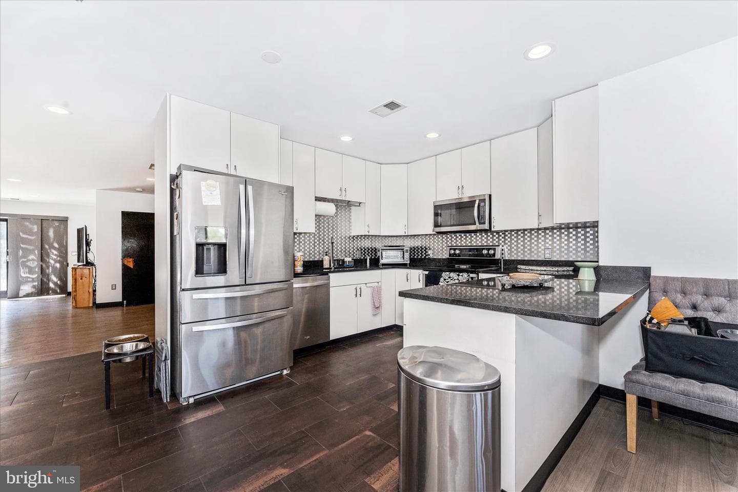 11803 Dorchester Court photo 18