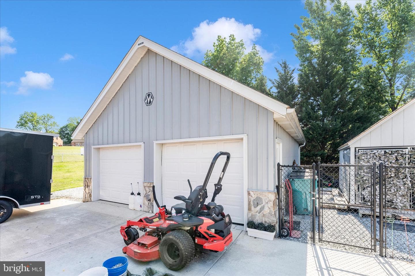 11803 Dorchester Court photo 45