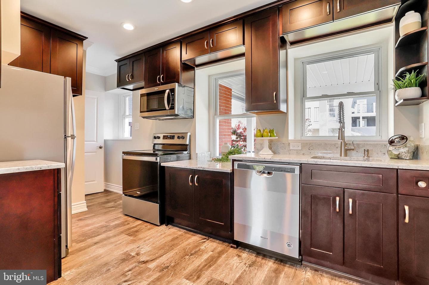 37 S Prospect St # 105 photo 5