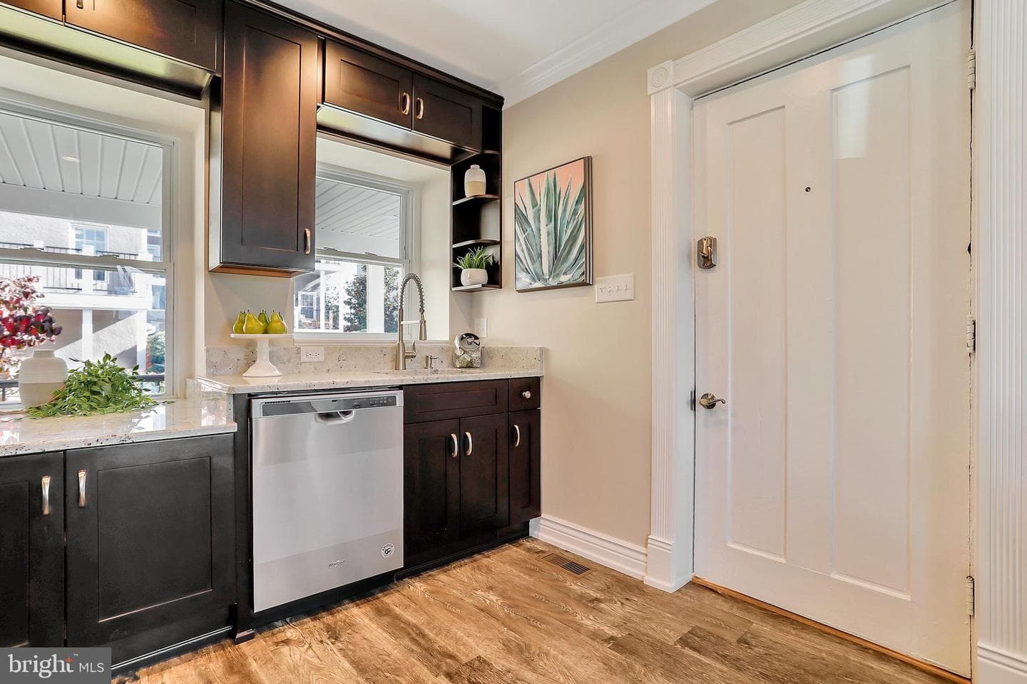 37 S Prospect St # 105 photo 6