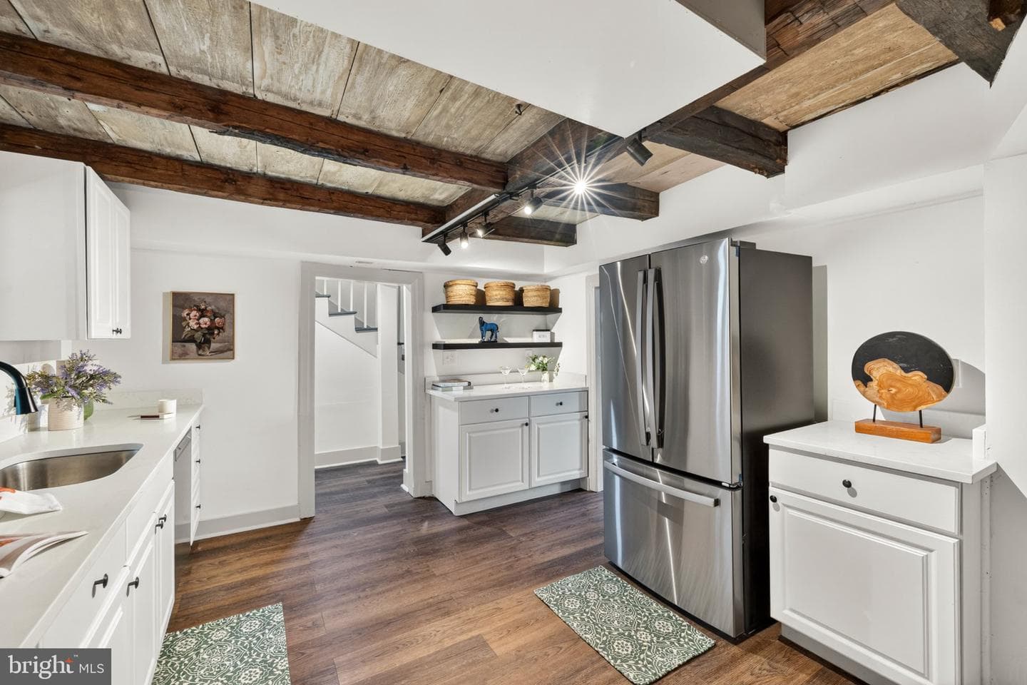 105 N Mechanic Street photo 12