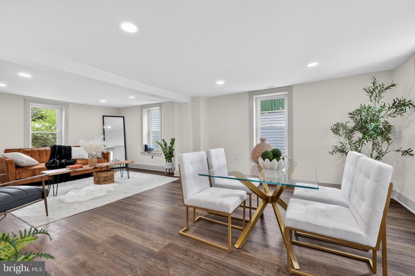105 N Mechanic Street photo 6
