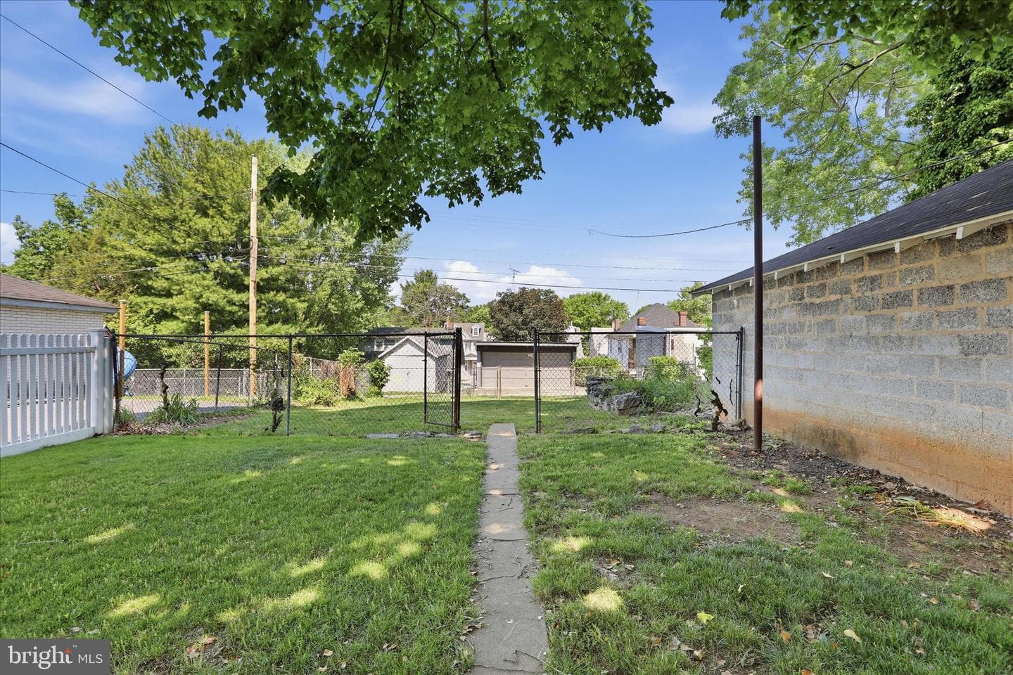 819 Summit Avenue photo 37