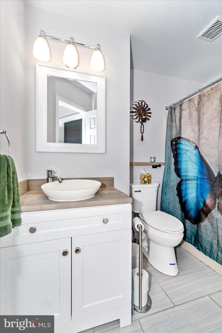 1029 Lindsay Lane photo 35