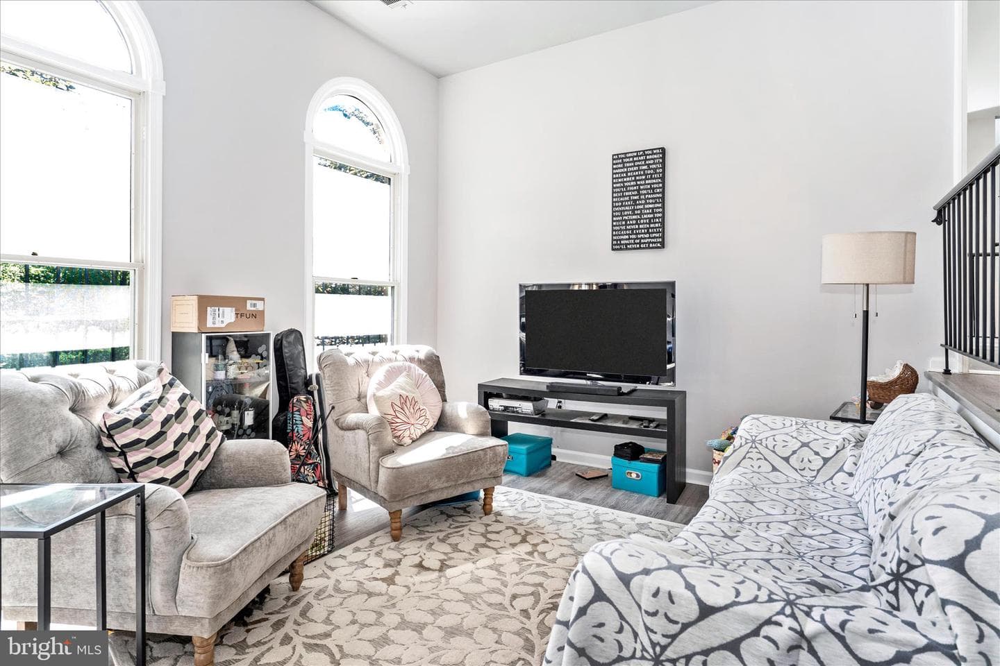1029 Lindsay Lane photo 4