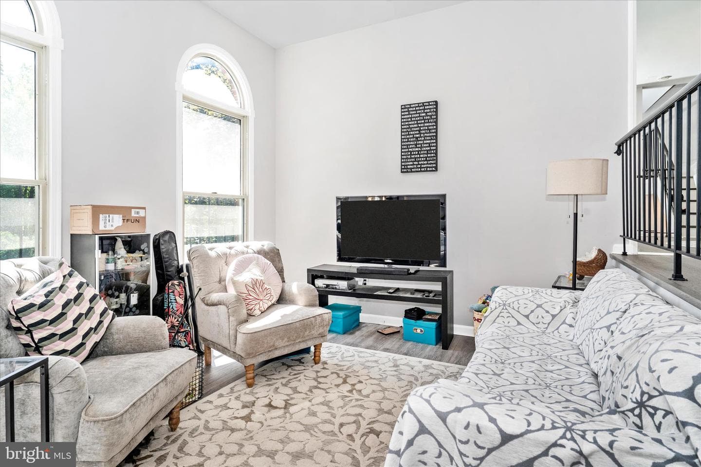 1029 Lindsay Lane photo 5