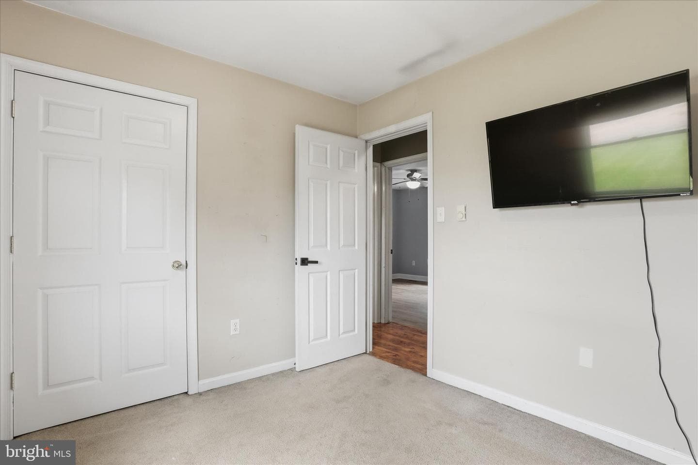 13733 Barnhart Road photo 7