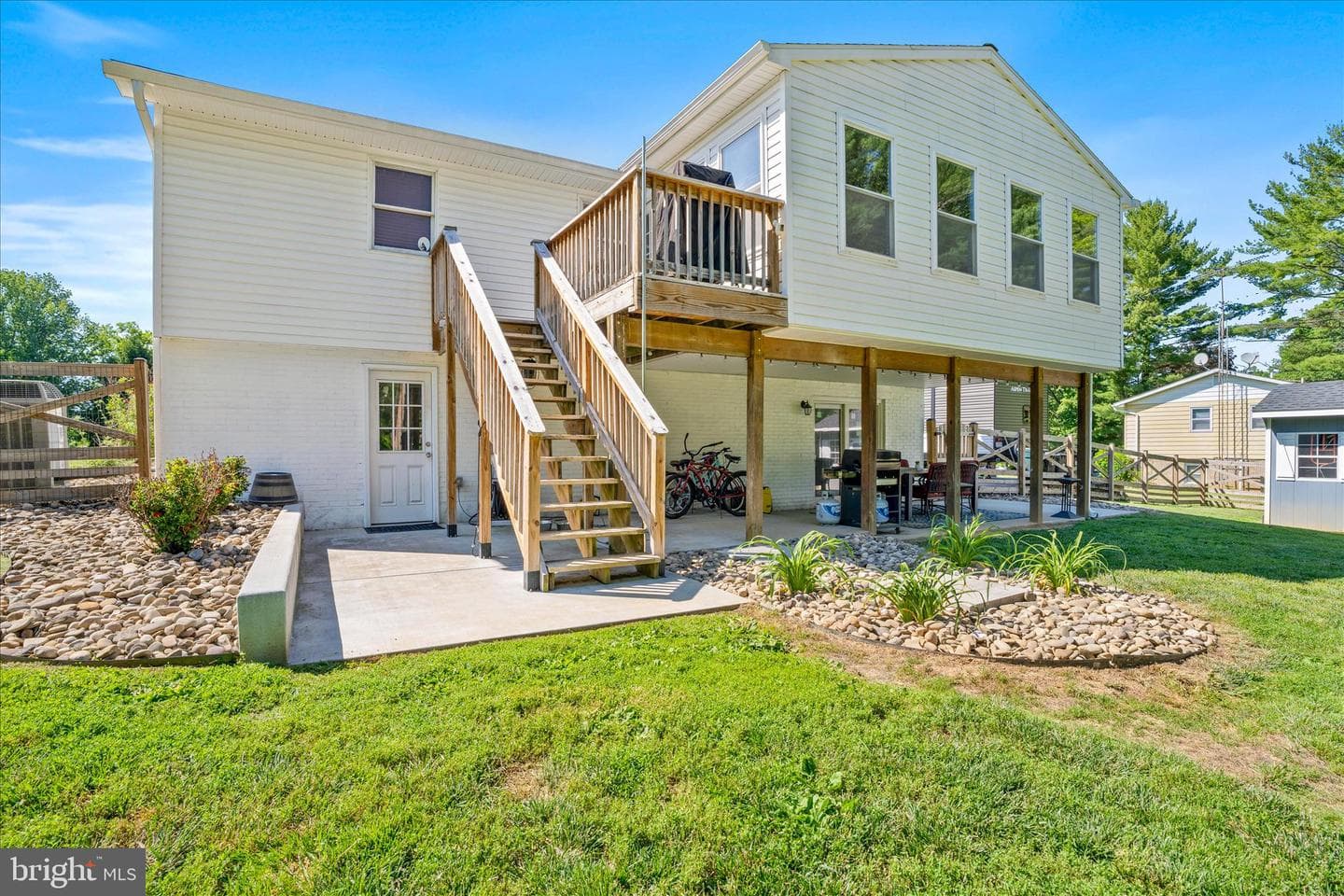21609 Kelso Drive photo 24