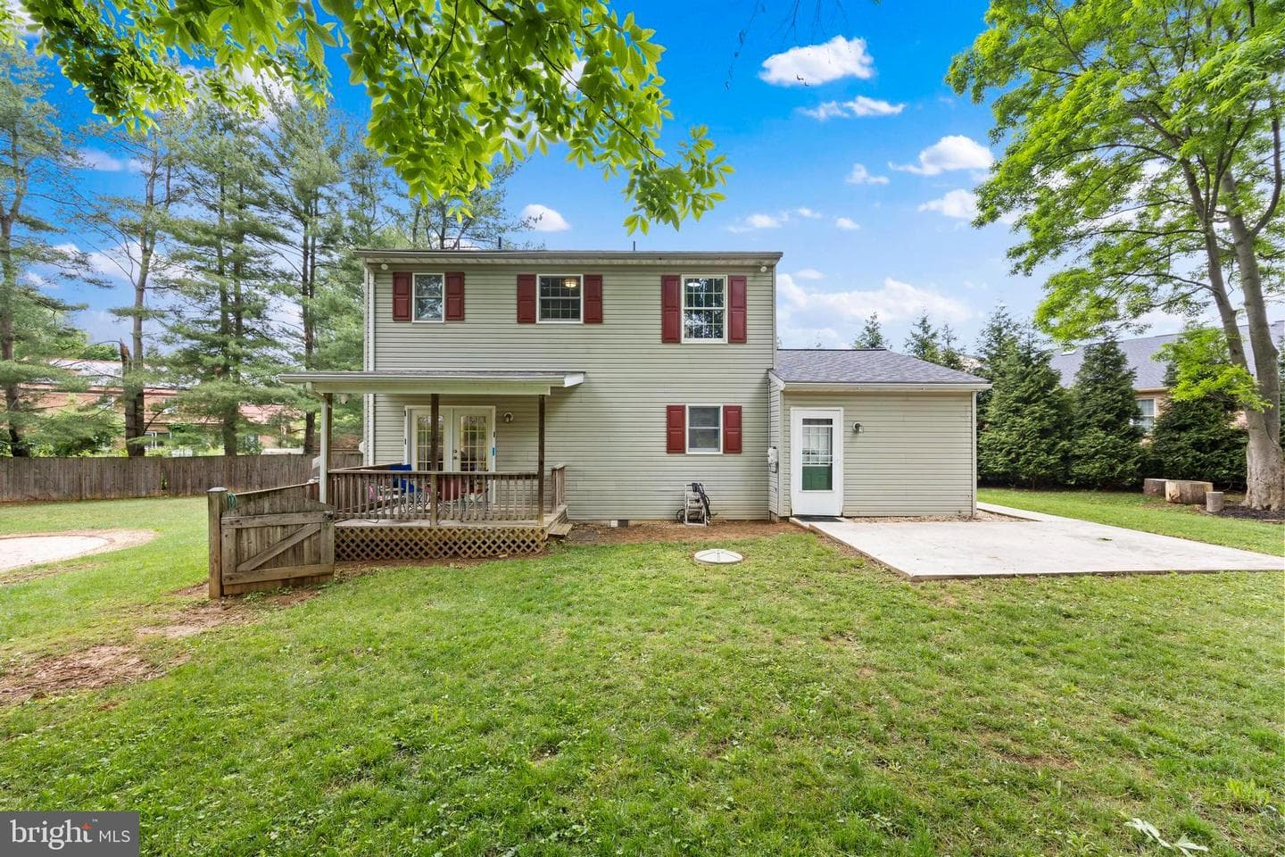 1931 Maplewood Drive photo 35