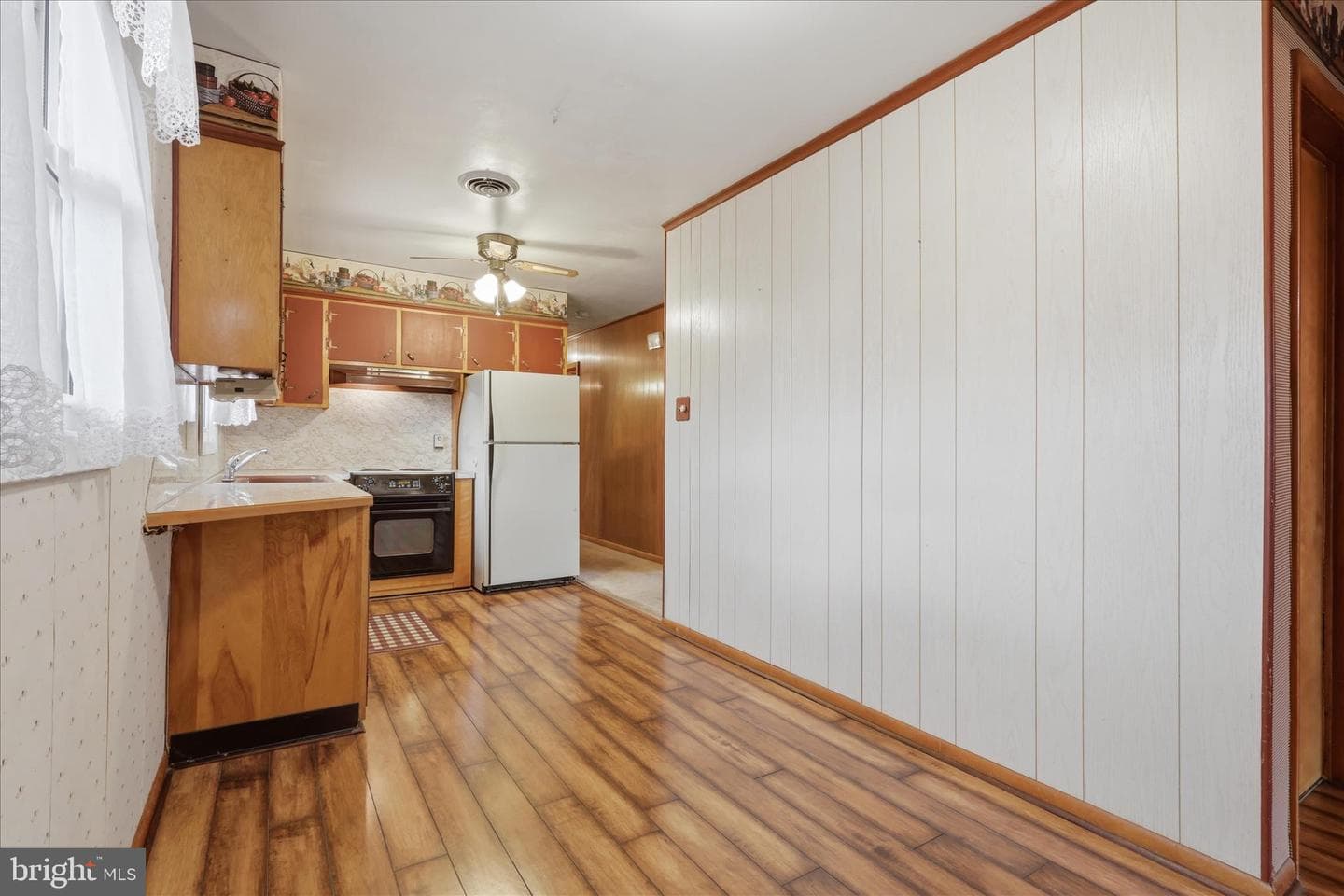 17301 Ontario Drive photo 17