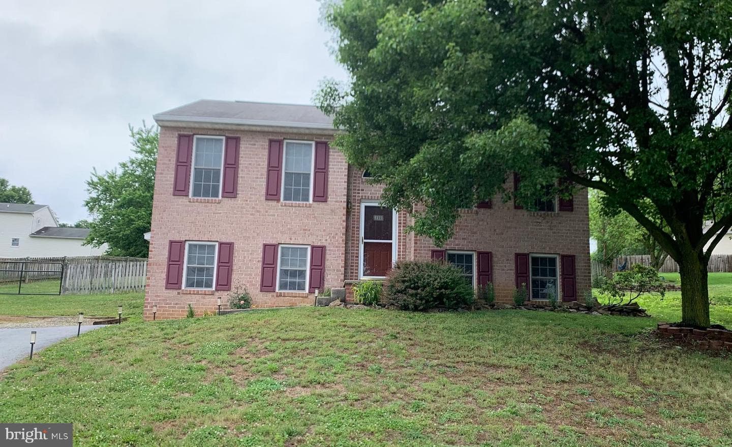 108 Gabriel Court photo 3