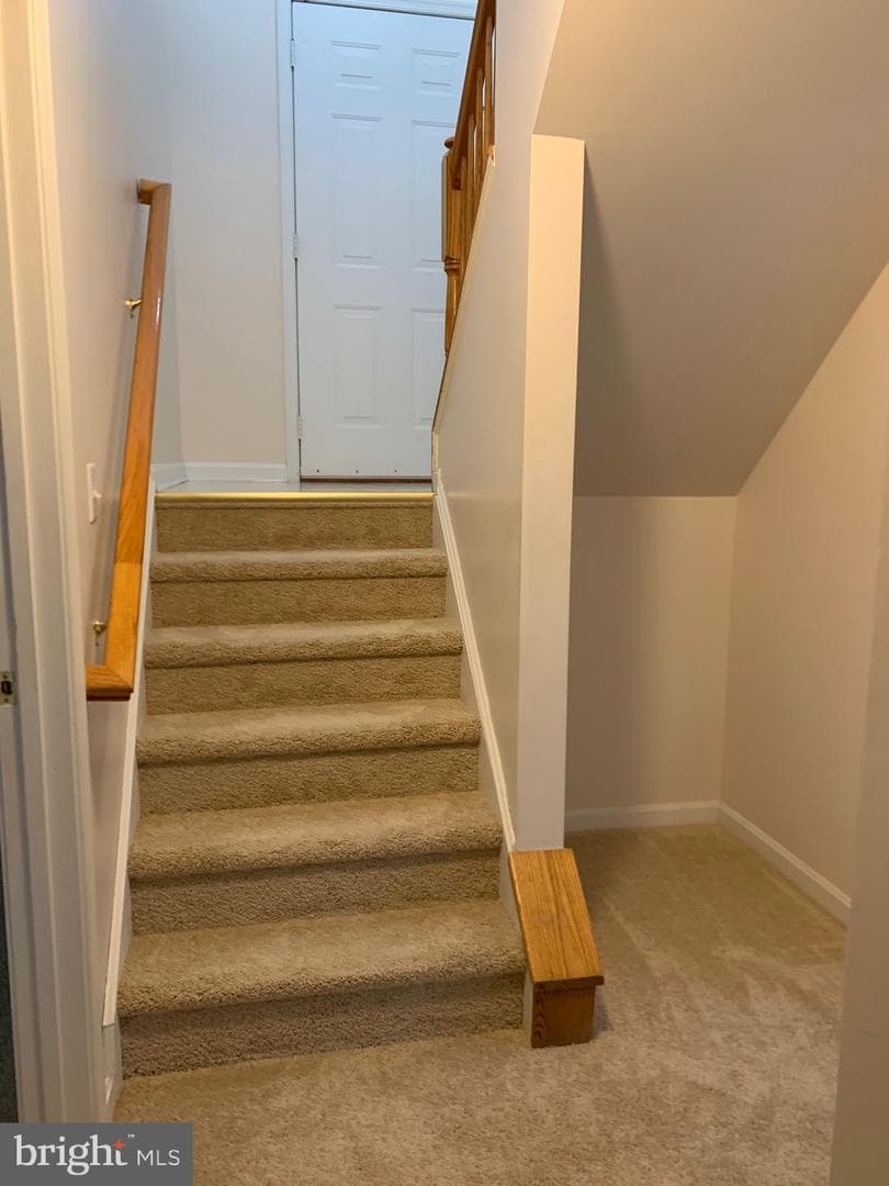 108 Gabriel Court photo 38