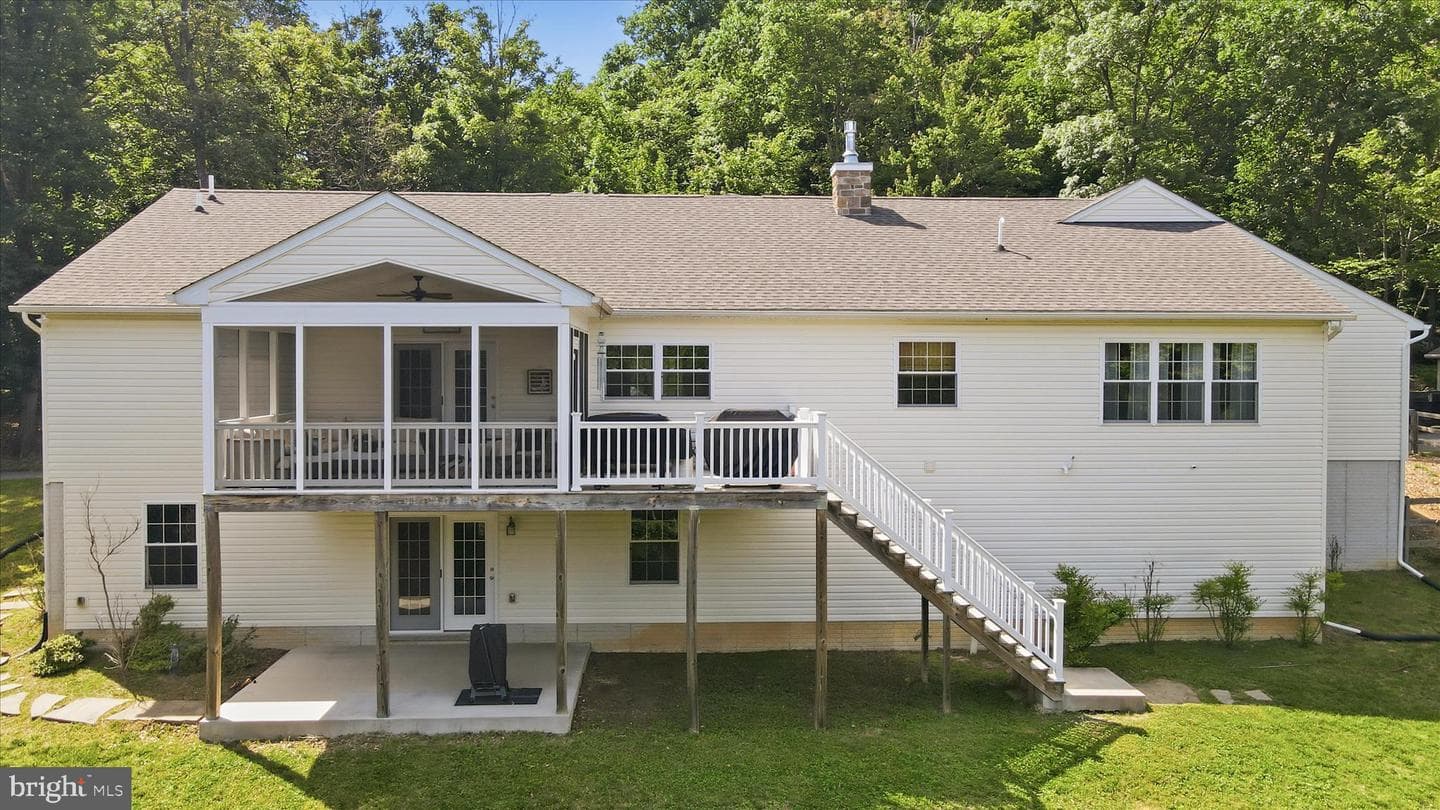 3310 Hawks Hill Ln photo 9