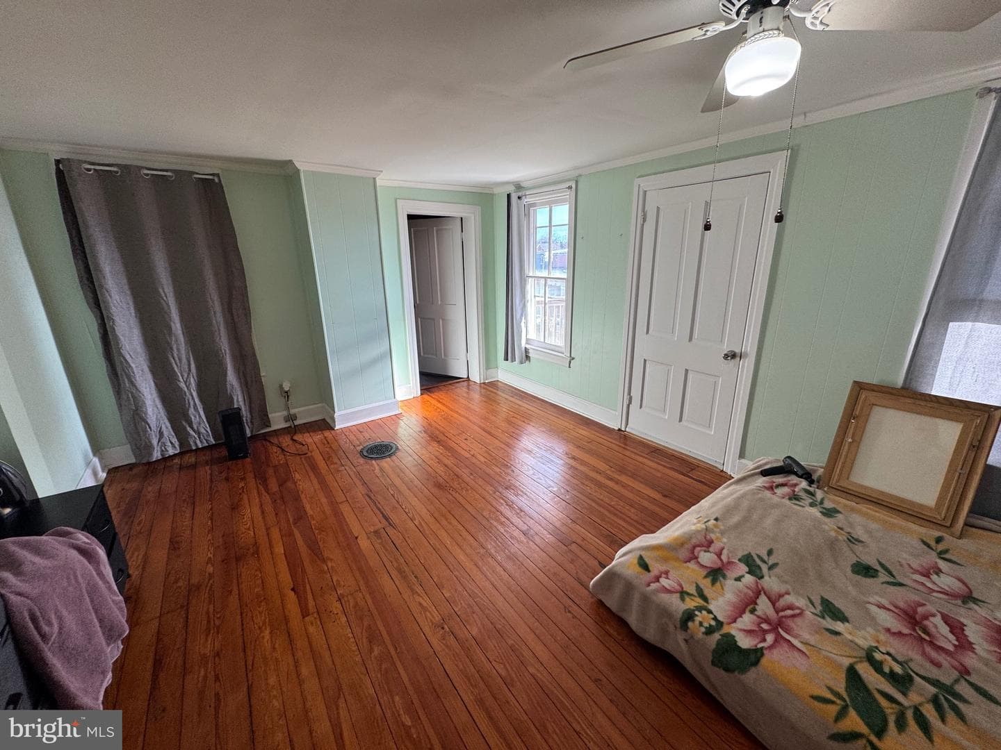 54 Randolph Ave photo 12