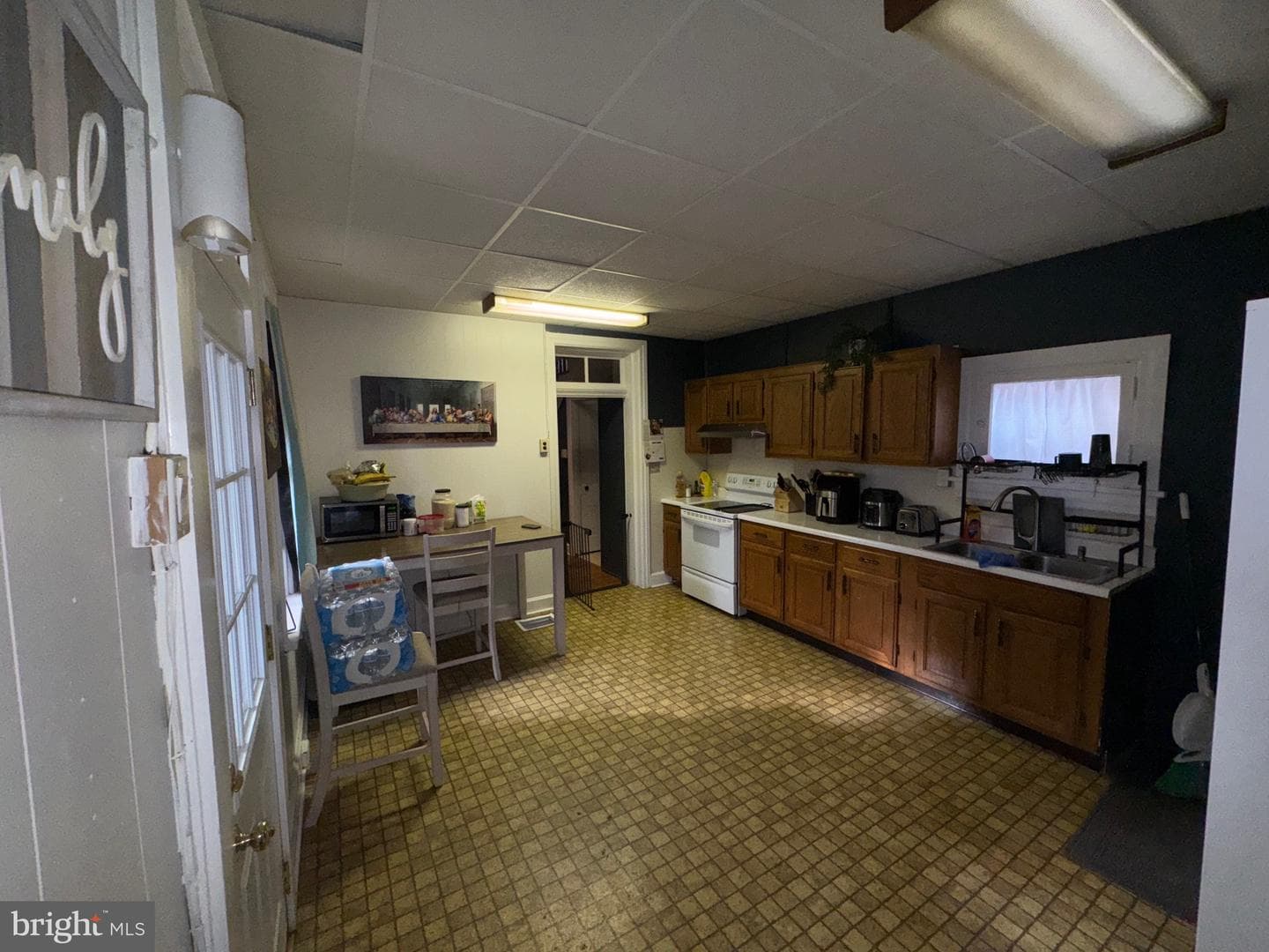 54 Randolph Ave photo 4