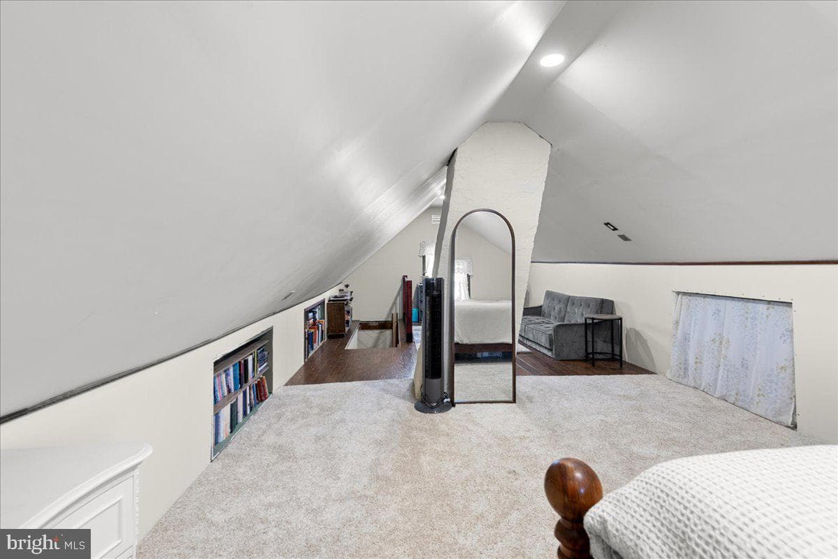 1007 Potomac Avenue photo 40