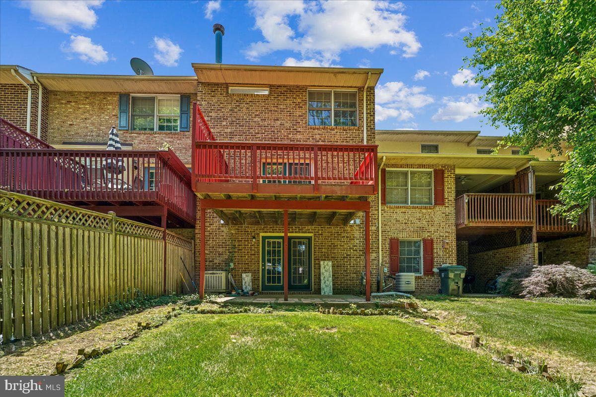 1323 Lindsay Lane photo 28