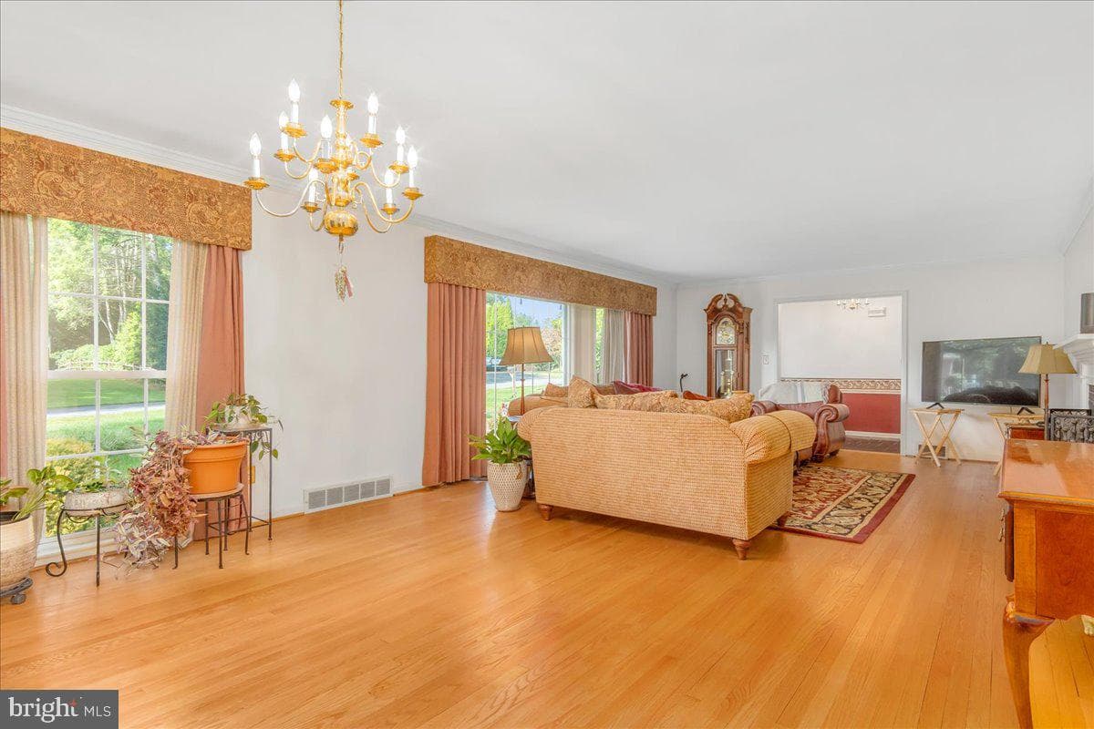 19022 Cherry Tree Drive photo 13