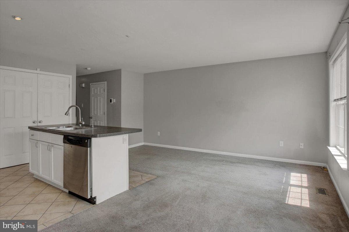 1153 Lindsay Ln photo 21