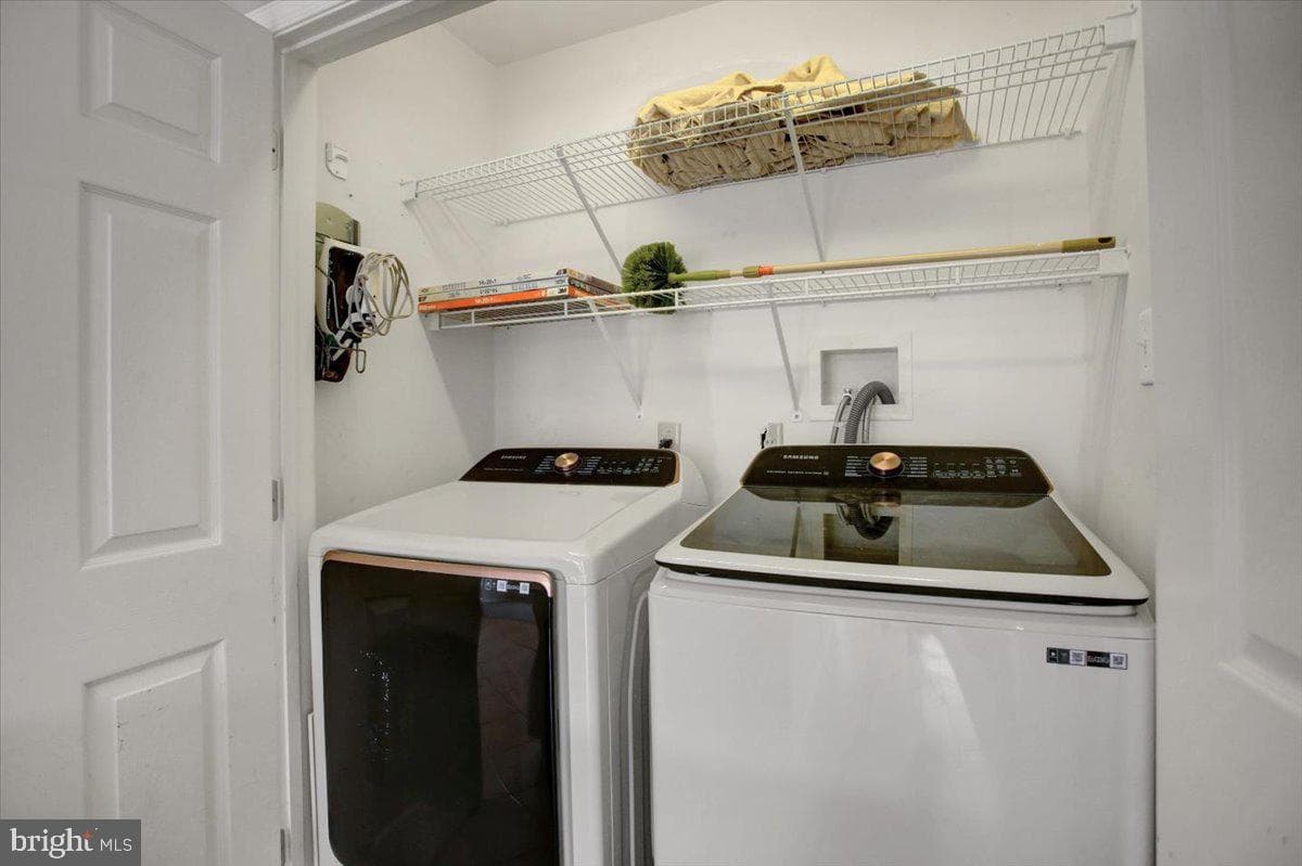 1153 Lindsay Ln photo 25