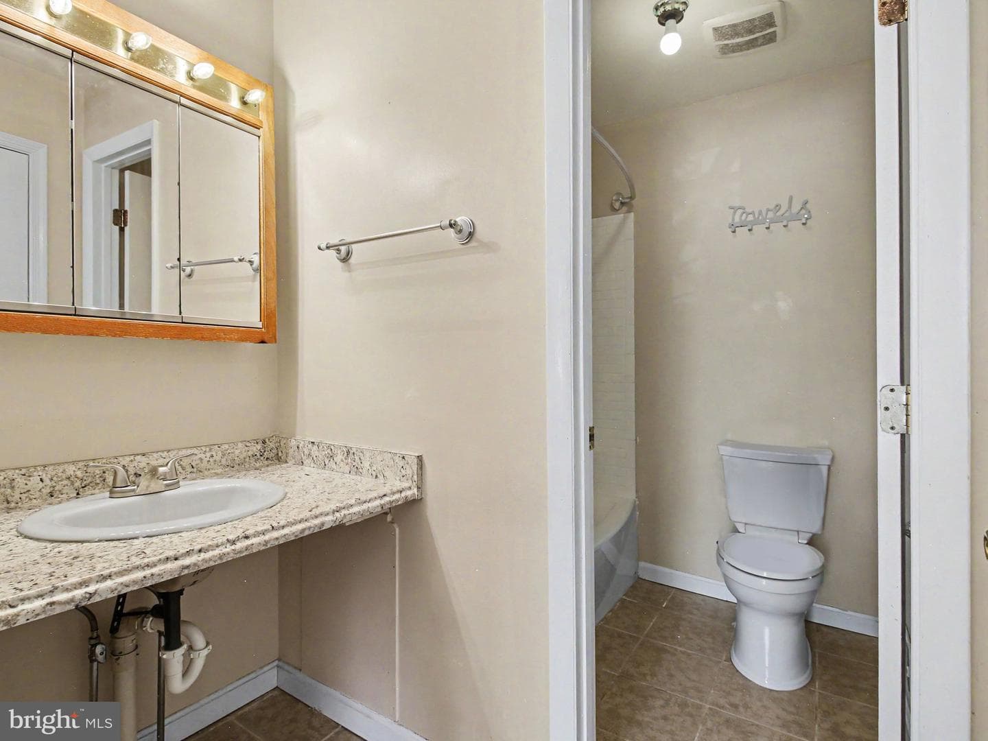 17918 Hickory Lane photo 14