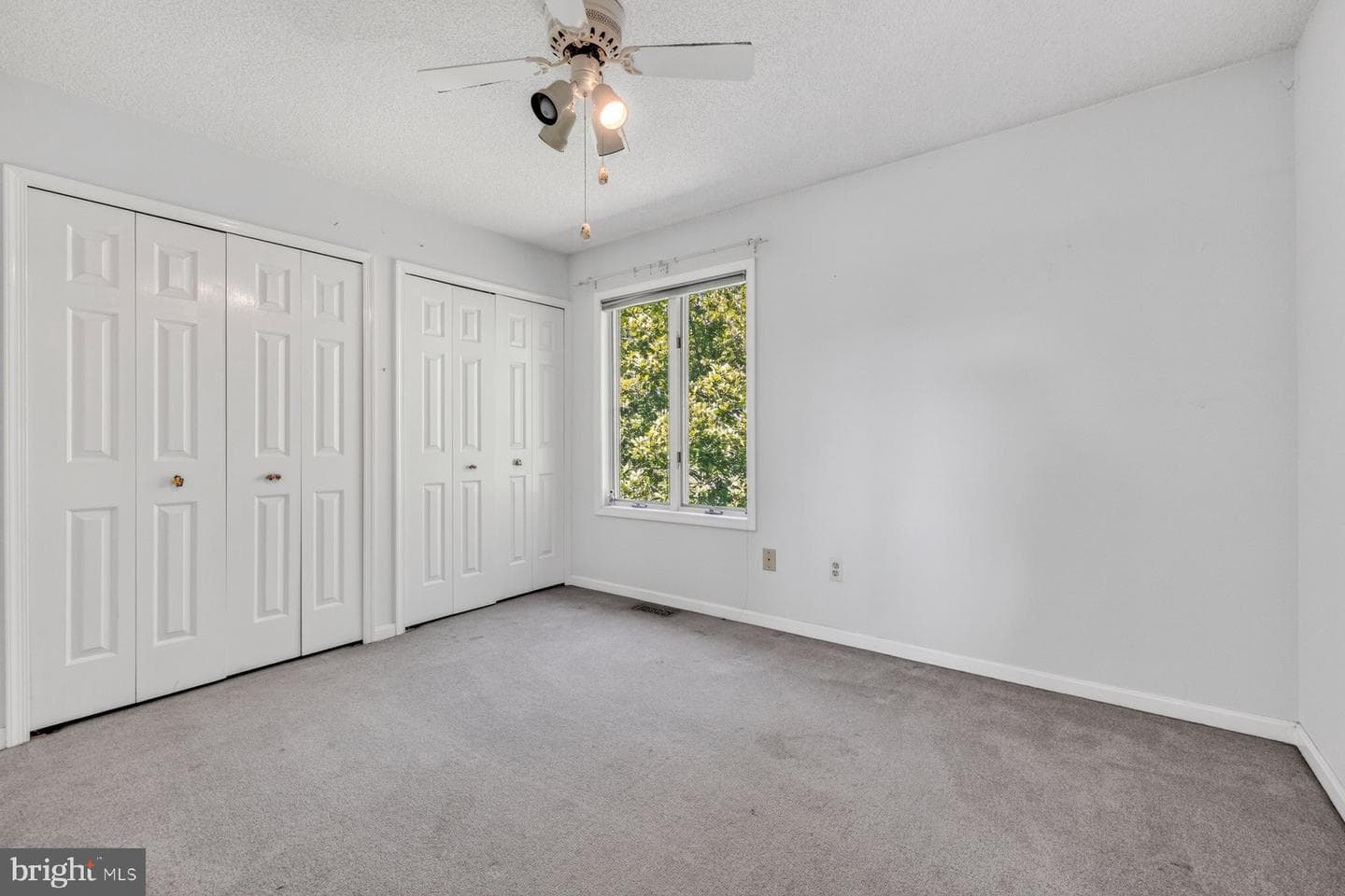 20001 Cherry Hill Cir photo 28